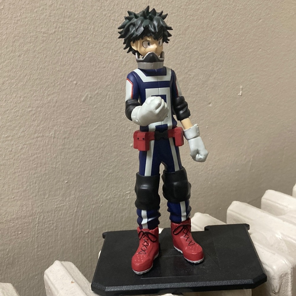 My Hero Acadenmia Figure with stand. Great condition!